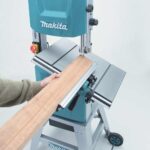 MAKITA – LB1200F – Scie à Ruban d’atelier 900 W – Hauteur de coupe 165 mm – Image 15